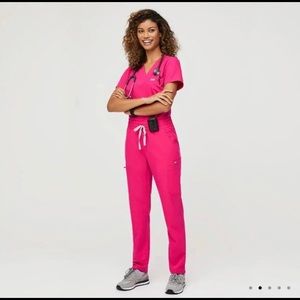 Limited edition “shocking pink” Figs scrub set